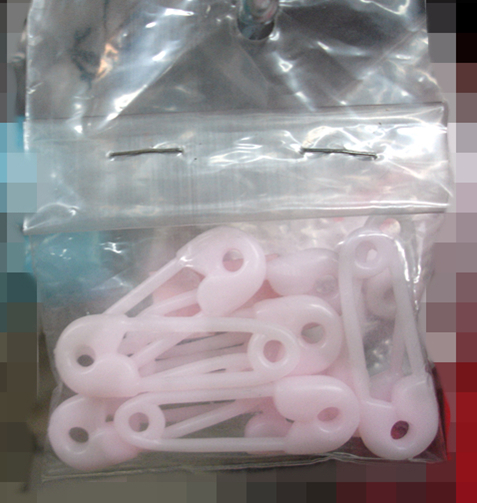 8 plastic safety pin